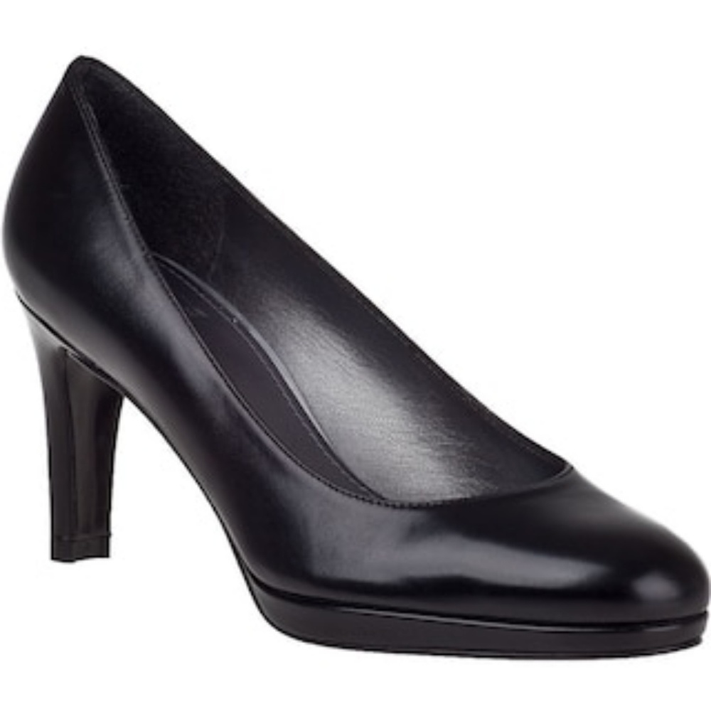 Stuart Weitzman round toe blog pumps size 8